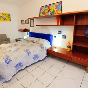 2* Bed and breakfast 1 2 3 Stella